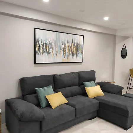 Main Avenue Apartment